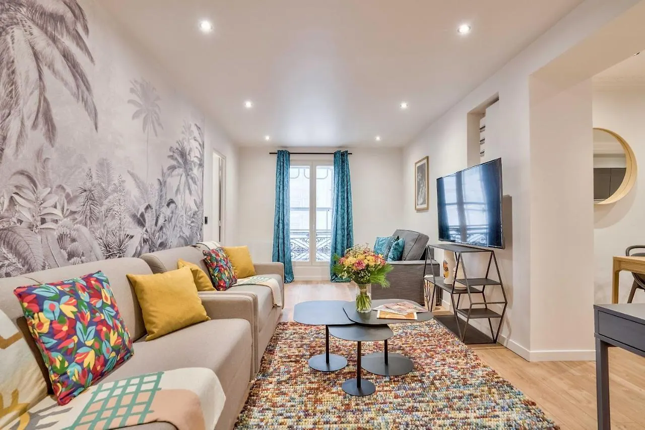 Apartment 103 - Urban Grands Boulevards Paris